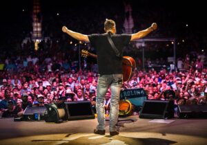 Eric Church Instagram - Night 20 of #TheOutsidersRevivalTour 8.18.23 // Orange Beach, AL (Night 2) // The Wharf Amphitheater

📷: @theanthonydangio