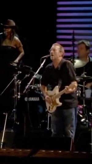 Eric Clapton Instagram - Eric Clapton performing “Can’t Find My Way Home” live with Steve Winwood and Derek Trucks. #EricClapton #LiveMusic #SteveWinwood