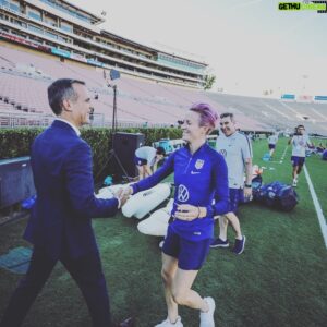 Eric Garcetti Instagram - Great to see @uswnt yesterday getting ready for tonight's game. Congrats again on all that you have achieved and all that you stand for. LA loves you and is proud of the southern California roots, connections, and teams you are a part of. #TeamUSA. Congrats again! #champions