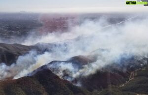 Eric Garcetti Instagram - Thank you @losangelesfiredepartment @lafdairops and everyone for your powerful and brave work today at the #gettyfire Please go to lafd.org for updates or use official @mayorofla account for any help you need.