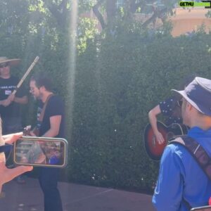 Eric Lange Instagram - It’s Bring Your Daughter To Picket Day! At least it was for us. And it was topped off by a glorious surprise from @sspu! #SAGAFTRAstrike SAGAFTRAstrong