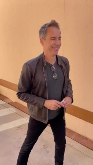 Eric McCormack Instagram - Hey everyone, I’m on THE TALK and ET today yakking about my new show #SlasherRipper on @Shudder and my new podcast with @actuallystevenweber Eating Out With Eric and Steve launching today! Available wherever you get your podcasts. 

The all-new season of Slasher debuts with a two-episode premiere on Thursday, April 6 on Shudder and AMC  with new episodes rolling out weekly on Thursdays.