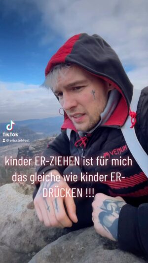 Eric Stehfest Instagram - Kinder ER-ZIEHEN ist für mich wie Kinder ER-DRÜCKEN! Versuchen wir es doch mal anders…