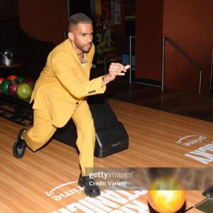 Eric West Instagram - ☀️ Life is brighter in yellow. Hit up the @amazonstudios premiere of “Ricky Stanicky”. 🎥 🍿
Suit: @teddyvonranson 
All jewelry: @titleofwork 
Shoes: @prada