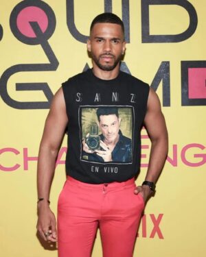 Eric West Instagram - Hit up the @netflix @squidgamenetflix Finale Watch Party! Who were you rooting for?! 

shirt: @alejandrosanz 🎙️👑
pants: @gucci 
shoes: @prada
