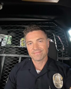 Eric Winter Instagram - Out on these streets in the heat puttin in that pod car work! Little BTS on what it looks like to the real world. @therookieabc #streetsofla #bradford #patrol #therookie
