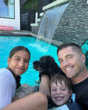 Eric Winter Instagram - Being a father has been my greatest gift! @roselyn_sanchez thank you for bringing these 2 incredible kids into our lives and thank you God for choosing us. To all of you fathers out there, Happy Father’s Day and enjoy your special day. Dad I miss you every day. Just want to say thank you! #happyfathersday ❤️🥃
