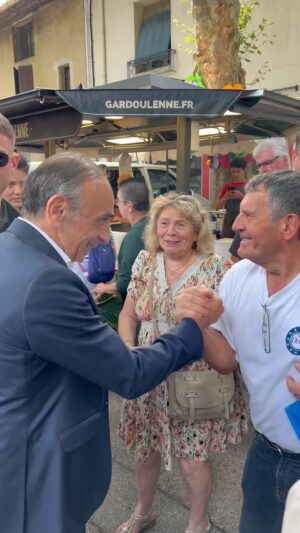 Éric Zemmour Instagram - Merci aux Vauclusiens pour leur accueil chaleureux ce matin à Sainte-Cécile-les-Vignes.

Le 30 juin, je compte sur eux pour choisir le courage de la vérité.

#LeCourageDeLaVérité