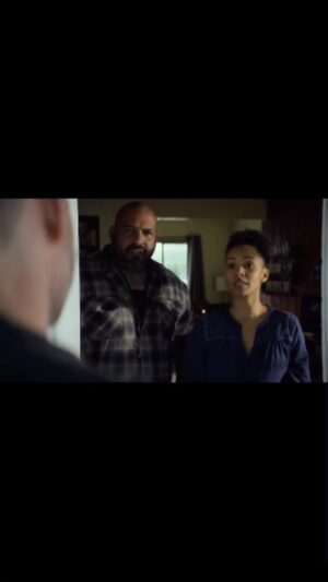 Erica Luttrell Instagram - 👀 #mayansmc

Repost from @vincent.rocco.vargas 
.
.
Awkward moment with @cmpunk