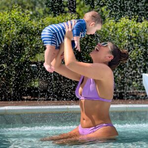 Erica Page Instagram - Rio’s 1st Pool Day (I know, I know-summer is over but better late than never lol 🤷🏻‍♀️) How many times did you mommies make it to the pool this year? Im curious. Lmk ⬇️☀️💦👙

#sundayfunday #firstpoolday #newmom #firsttimemom #boymom #momlife 
#poolday q#momlifestyle #mommylife #mommyhood #newmomlife #prettyobsessed