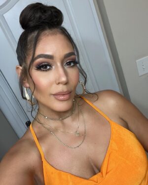 Erica Page Instagram - Much needed little date night last night-with our forever 3rd wheel 🤗🥰 @theonlycassandraa 

#lastnight #datenight #ootn #muotd #prettyobsessed