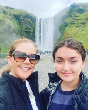 Erica Shaffer Instagram - We spent the day in the beautiful South Coast of Iceland 🇮🇸 ❤️✨#iceland #icelandnature #icelandroadtrip ☀️