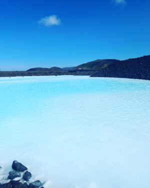 Erica Shaffer Instagram - Mother/Daughter Trip 2023 🇮🇸 #iceland ☀️ day 1