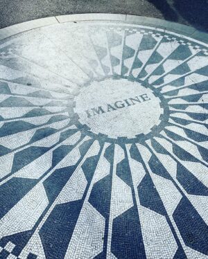 Erica Shaffer Instagram - Enjoying this beautiful Winter day in NYC #centralpark #strawberryfields #hadestown 🌟☀️🌟☀️🌟