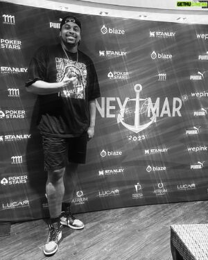 Erick Jordan Instagram - Já estamos a bordo 🛳️ ⚓️
Nos próximos dias o pagode por aqui é garantido! @neyemaltomar 💙

#erickjordan #pagode #neyemaltomar #neymar #samba