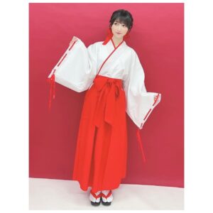 Erii Yamazaki Instagram - ㅤㅤㅤㅤㅤㅤㅤㅤㅤㅤㅤㅤㅤㅤㅤㅤㅤㅤㅤㅤㅤㅤㅤㅤㅤㅤㅤㅤㅤㅤㅤㅤㅤㅤㅤㅤㅤㅤㅤㅤㅤㅤㅤㅤㅤㅤㅤㅤㅤㅤㅤㅤㅤㅤㅤㅤㅤㅤㅤㅤㅤㅤㅤㅤㅤ
巫女さん⛩️

...どうでしょう🫠

#巫女
#コスプレ
#山崎エリイ
#Erii