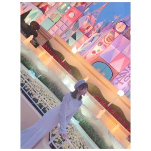 Erii Yamazaki Instagram - ㅤㅤㅤㅤㅤㅤㅤㅤㅤㅤㅤㅤㅤㅤㅤㅤㅤㅤㅤㅤㅤㅤㅤㅤㅤㅤㅤㅤㅤㅤㅤㅤㅤㅤㅤㅤㅤㅤㅤㅤㅤㅤㅤㅤㅤㅤㅤㅤㅤㅤㅤㅤ
先日、
お仕事終わりに友達と合流し
勢いでランドに行きました🎈

夕方からゆったり回って
癒しをチャージ。✨

何度行っても幸せになれる場所です

#tokyodisneyresort
#パルパルーザ
#ディズニーランド
#リトルグリーンまん
#山崎エリイ
#Erii