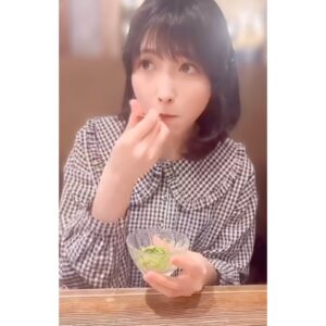 Erii Yamazaki Instagram - ㅤㅤㅤㅤㅤㅤㅤㅤㅤㅤㅤㅤㅤㅤㅤㅤㅤㅤㅤㅤㅤㅤㅤㅤㅤㅤㅤㅤㅤㅤㅤㅤㅤㅤㅤㅤㅤㅤㅤㅤㅤㅤㅤㅤㅤㅤㅤㅤㅤㅤㅤㅤ
もぐもぐ。

大好きなチキン南蛮を
大好きなお姉さんと食べに行きました💕

数年前
ロケ弁で出会ってから虜になった
塚田農場さんのチキン南蛮。

お店があると教えてもらってから
ずっと行ってみたかったのですが、
遂にデビューしました！！

おいしかった〜🤤🐣
楽しかった〜！✨

#チキン南蛮
#塚田農場
#山崎エリイ
#Erii