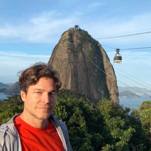 Erik Marmo Instagram - #tbt turistando pelo Rio uns anos atrás. 
#paodeacucar A few years ago touristing in Rio. #sugarloaf
