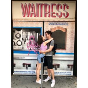 Erik Stocklin Instagram - ERRMYGODTODAYSTHEDAYOPENINGUPDEBUTBROADWAYLEGENDIMSOPROUDSOLOVESOPIE🥧