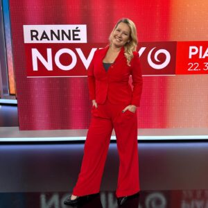Erika Barkolová Instagram - @rannenoviny @tvjoj #moderatorka