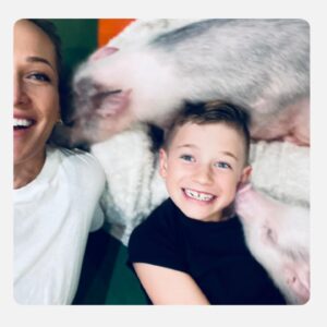 Erika Heynatz Instagram - Charlie number 8. Requests for tall cups of cordial have turned into quiet cups of tea, books instead of toys in the bath, short hair wants to grow long and wild, & violin wants to be a bass guitar. But the kisses remain the same. Constant, plentiful & administered with declarations of love that make me feel like the richest person on the planet. 
Happy Birthday my beautiful boy. The coolest of cucumbers. Wiser, kinder & sweeter than any little piglet I know.

Playin your favorite song 💕