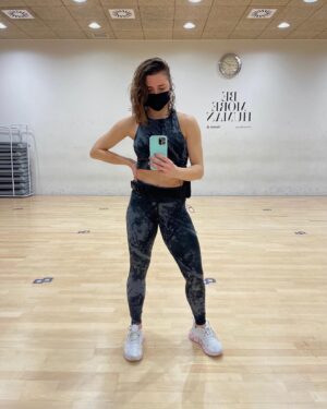 Erika Sanz Instagram - Estas palizas las disfruto a muerte ❤️‍🔥

@bootyshapemovement