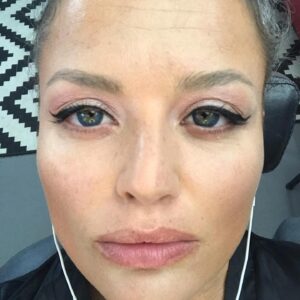 Erika Stárková Instagram - Z Eriky do Christiny Aguilery