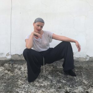Erika Stárková Instagram - Absolutní láska s @leedastore 

Foto: @who.is.albert.cerny