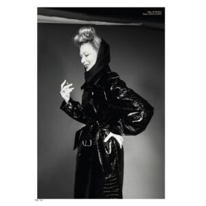 Erika Stasiuleviciute Instagram - Coming out of this winter mozzarella style @ellelithuania 🖤

photo: @monikased 
style : @ulakotryna 
hair: @robert_rogalskij 
mua: @rositadi

#winterdrill #vivaldi #elle #mozzarella