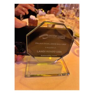 Erika Stasiuleviciute Instagram - Celebrating @iaccw_la at Italian  Excellence  Gala & Awards 2022 with my best friend and her family! So thrilled for Andrea to receive an award for sustainability for Landi USA. 
There is a saying that Italians do it better - and they really do! Italian fashion, italian food, their culture and way of living are so fabulous, and they contribute a lot to the quality of our living! Viva Italia! 

📷 @perrygallagher