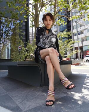 Erina Mizuno Instagram - 🌞🌞🌞
リングで遊ぶのにハマってる✨

#fashion #styling #fashionista #fashionstyle #heels #elinamizuno #水野絵梨奈 #ldhjapan #rings #お仕事終わってから #マイナス11キロ #あと3キロ痩せたい