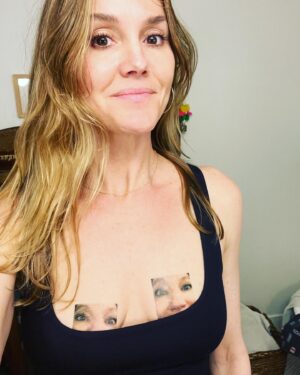 Erinn Hayes Instagram - Keep your friends close, and the temporary tattoos they made of their face to celebrate their 50th even closer. Happy birthday @cryptidcatcher!! 💕