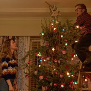 Erinn Hayes Instagram - Oh Fudge! Look who’s coming home for Christmas. #christmasstorychristmas this November 17th @hbomax 🎄