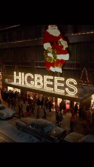 Erinn Hayes Instagram - Full trailer is here!! November 17th @hbomax #achristmasstorychristmas 🎄⚡️❤️