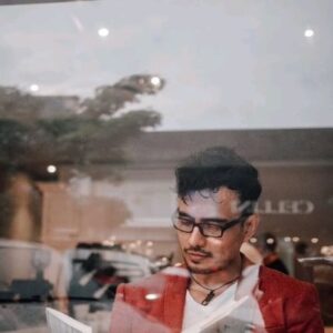 Erlando Saputra Instagram - Know ur worth,if u r abandoned or neglected .u r not loved.u r just an option and being used !
Smile,u don't deserve a garbage basket
.
Pics by @gil.tri 
Taken at @livingroom.coffeehouse