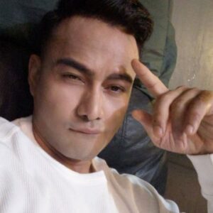 Erlando Saputra Instagram - Jujur awal nya berat hadapin musibah ini,sempet down dan depresi,tp berkat cinta dan dukungan kalian aku jd semangat untuk sembuh.
Terima kasih semuaaa ,keluarga dan teman2 real /online atas doa kalian,alhamdulillah aku skr sdh 80% pulih,tinggal operasi lepas pen next month and next year.Hanya Allah yg bisa membalas segala kebaikan kalian atas musibah aku...
Once again frm the bottom of my heart, thank u very much.i feel loved 😍
 Jazakallah 🙏🙏🙏