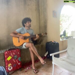 Erlend Øye Instagram - Summer memories with La Comitiva in Sicily, mostly on island of Lipari. First video by @lucacutrufelli at @ilgiardinodilipari - Grazie a @lacomitiva.band per continuare ad esserci