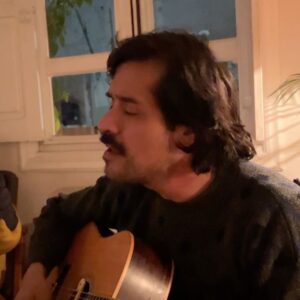 Erlend Øye Instagram - In the beginning of January me and @clara.cebrian were invited to the house of @alex_ferreira and @martamoremore for drinks and singalongs. There was also @eldavidaguilar . I dont have a video of it but Alex played us his version of David Byrnes song Everyones In Love With You, a song i had never heard, but we all loved it instantly! Alex in turn liked my version of Alma Mia and invited me over to record it a few days later, but i wasnt able to make it groove like it did on the party. Fast forward 1 month and Alex, David, Clara and @undiegolorenzini are going to @psicopsia studios to record extra vocals for Spider from Winter Companion. David has to leave early, and so i ask Alex: «Why dont you try to record the david byrne song?» And he just sits down and nails it in half an hour. Then i overdub my vocal part and the guitar solo, and it was done! (sadly no videos of this either) while all this went on Diego Lorenzini was sitting and drawing the situation. Thanks to @spotifymexico that has made it a Spotify Single.