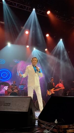 Erol Evgin Instagram - Geçtiğimiz akşam Maximum Uniq Açıkhava’da gerçekleşen konserimden…
Türkiye tek yürek! Bu akşamki Hollanda maçında Milli Takımımıza başarılar diliyorum.