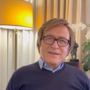 Erol Evgin Instagram - Bilge bir toplum yaratmak için ömürlerini vakfetmiş; başta başöğretmen Gazi Mustafa Kemal Atatürk olmak üzere, tüm öğretmenlerimizi saygı minnet ve rahmetle anıyorum.
Sevgili öğretmenlerimiz, öğretmenler gününüz kutlu olsun…