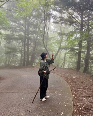 Eru Aoba Instagram - しぜん🪨🍜

#えるの登山