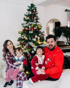 Actor Eser Yenenler HD Instagram Photos and Wallpapers March 2024