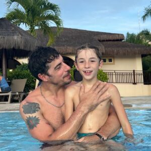 Esteban Lamothe Instagram - 💦♥️