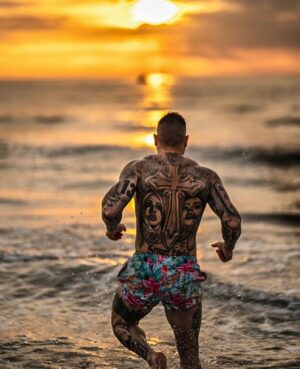 Esteban Martínez Instagram - Día 1 🌅🤝