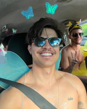 Esteban Velásquez Instagram - Mais um Carnaval no meu Brasil querido 🇧🇷♥️ 
📍São Paulo, 2024!