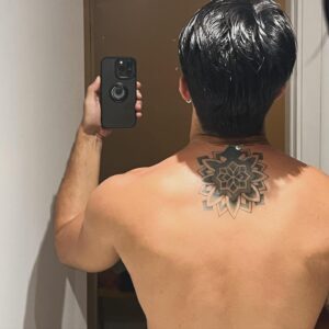 Esteban Velásquez Instagram - ✌🏻😁