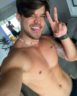 Esteban Velásquez Instagram - Selfie ✌🏻