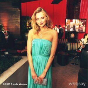Estella Warren Instagram - I loved this #moschino dress @HellinKay xxx