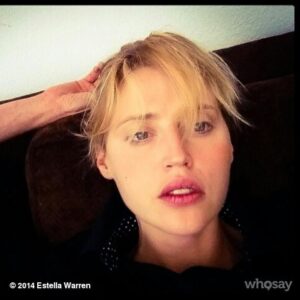 Estella Warren Instagram - You are the sky. Everything else is just the weather.

I got this from my mum this am... Always amazing that she knows,  just when I need love and support.

Thank you I love you.